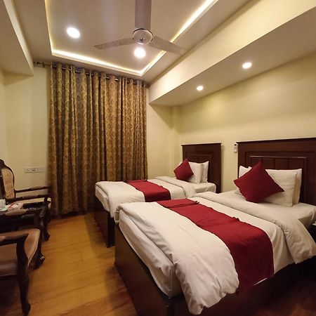 Diplomat Hotel อิสลามาบัด ภายนอก รูปภาพ