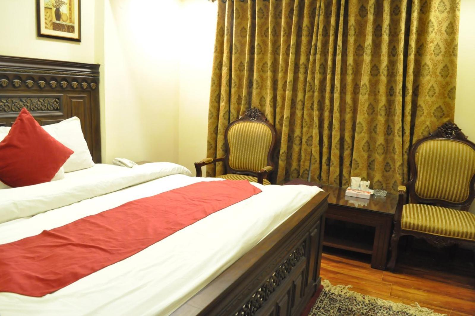 Diplomat Hotel อิสลามาบัด ภายนอก รูปภาพ